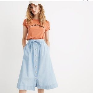 Tie PalisadeButton-Front Midi Skirt Chambray 6